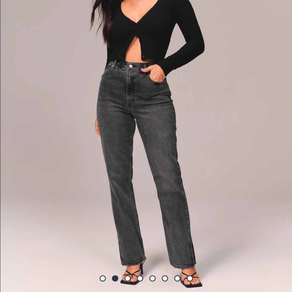 Abercrombie & Fitch Curve Love Ultra High Rise Straight Jean